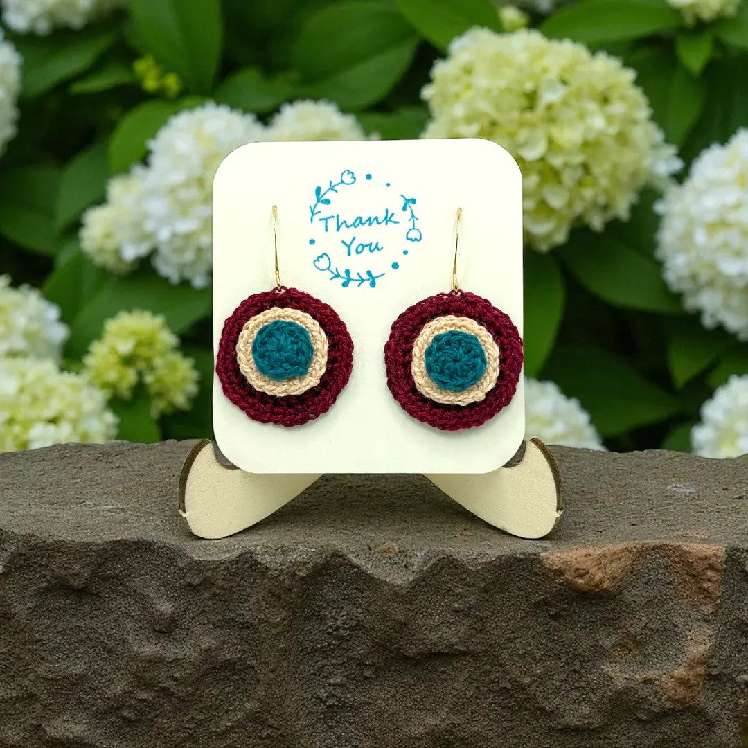 3D Circle in Maroon, Peach, and Blue Tangles & Twine