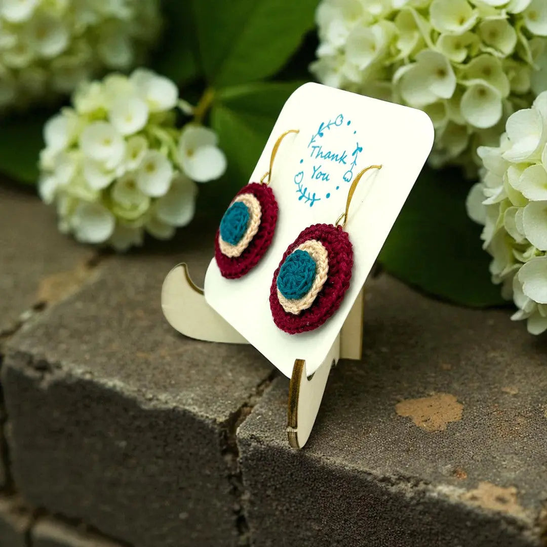 3D Circle in Maroon, Peach, and Blue Tangles & Twine