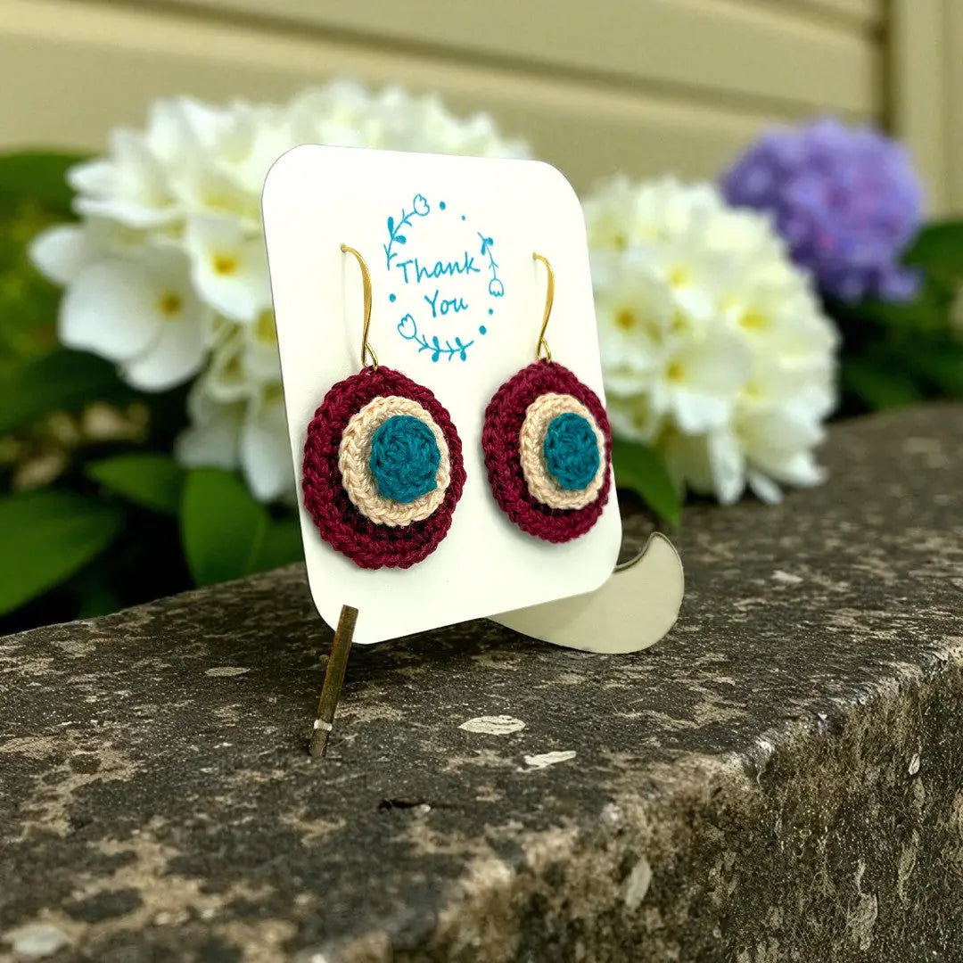 3D Circle in Maroon, Peach, and Blue Tangles & Twine