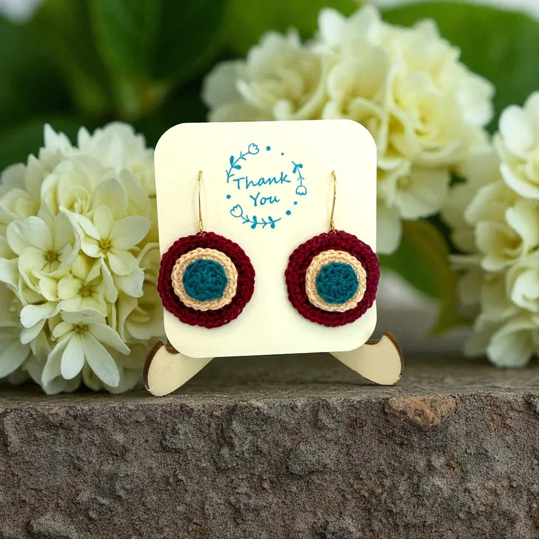 3D Circle in Maroon, Peach, and Blue Tangles & Twine